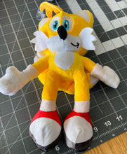 Load image into Gallery viewer, Sonic The Hedgehog Plush Character
